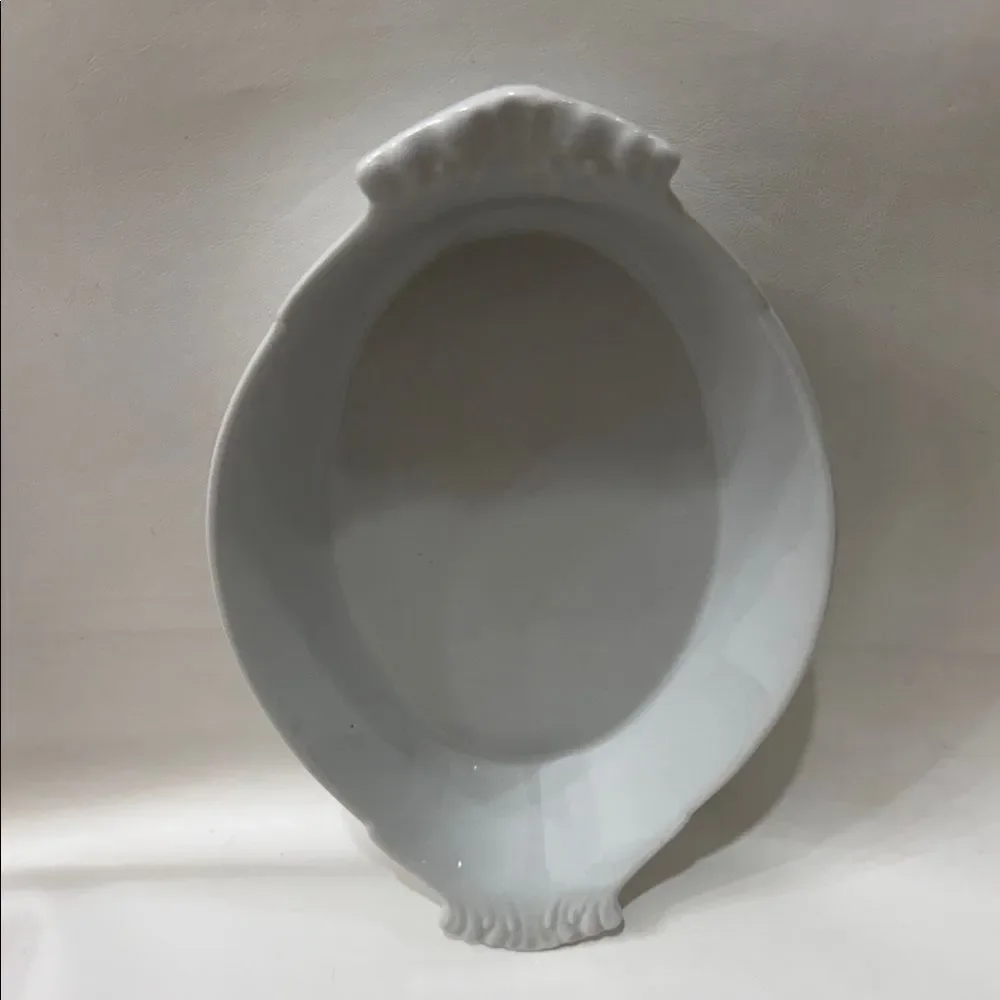 BIA Cordon Bleu 13 In Classic White 24 Oz Porcelain Oval Cooking Serving Dish